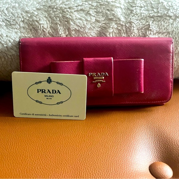 COPY - Authentic with COA Pink Prada Saffiano Long zip wallet. - Picture 1 of 14